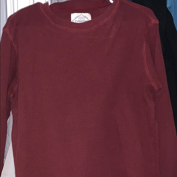 Maroon long sleeve shirt - Picture 1 of 3
